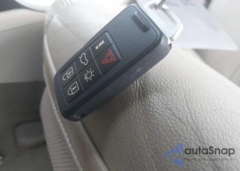 2013 Volvo Xc60 3.2 Premier Plus from USA, damaged, VIN YV4952DL7D2369552